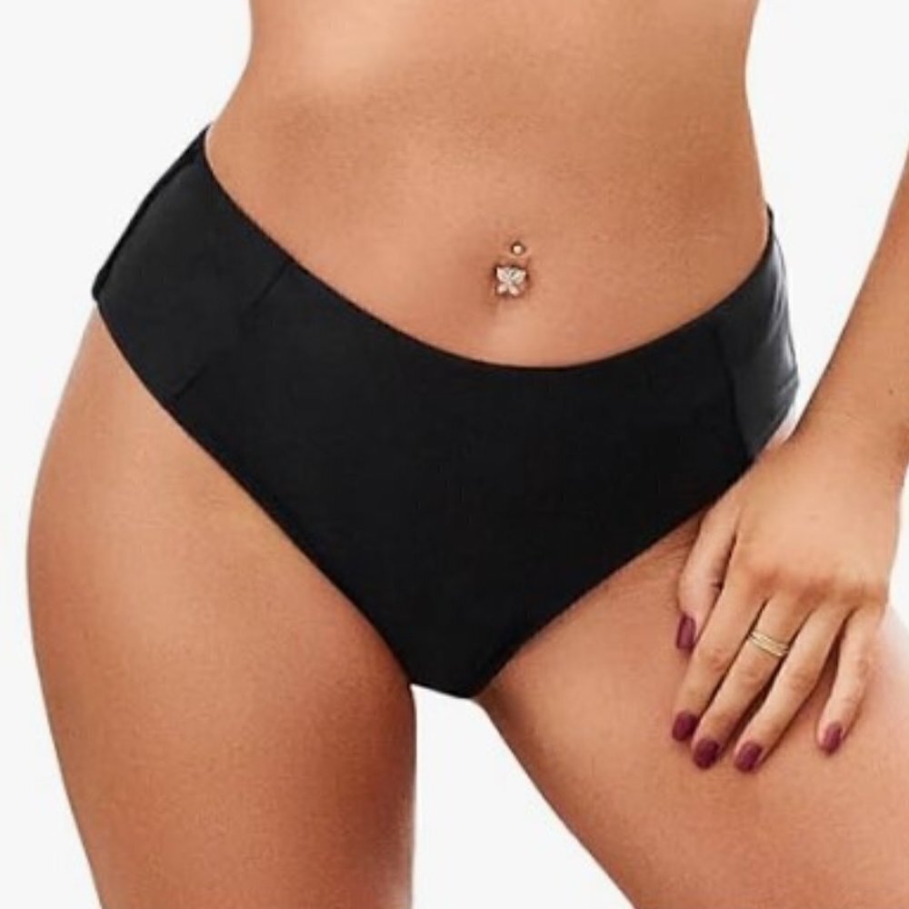 NEW HIGHCUT BLACK BIKINI BOTTOMS